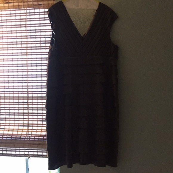 Adriana Papell evening metallic plus size dress - Picture 3 of 6